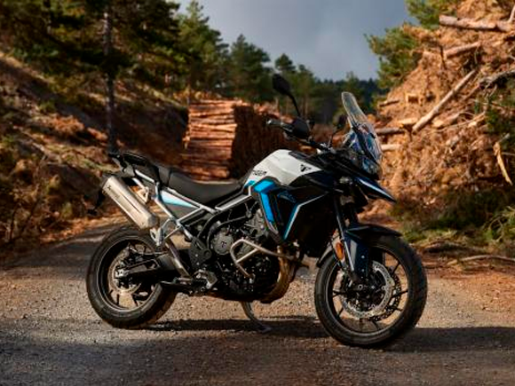 Triumph inicia campanha para mês de março