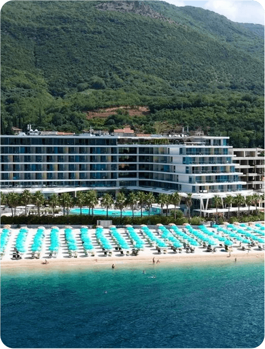 Carine Kumbor Beach Hotel