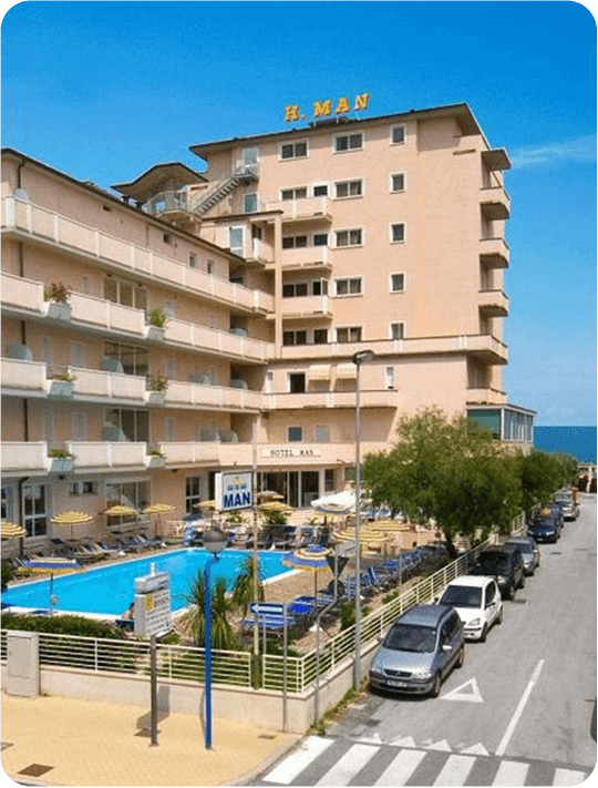 Hotel Man